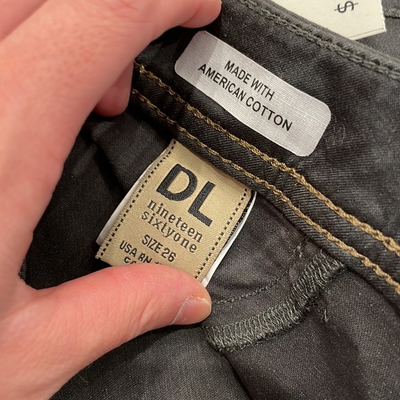 DL1961 jeans - Picture 4 of 7